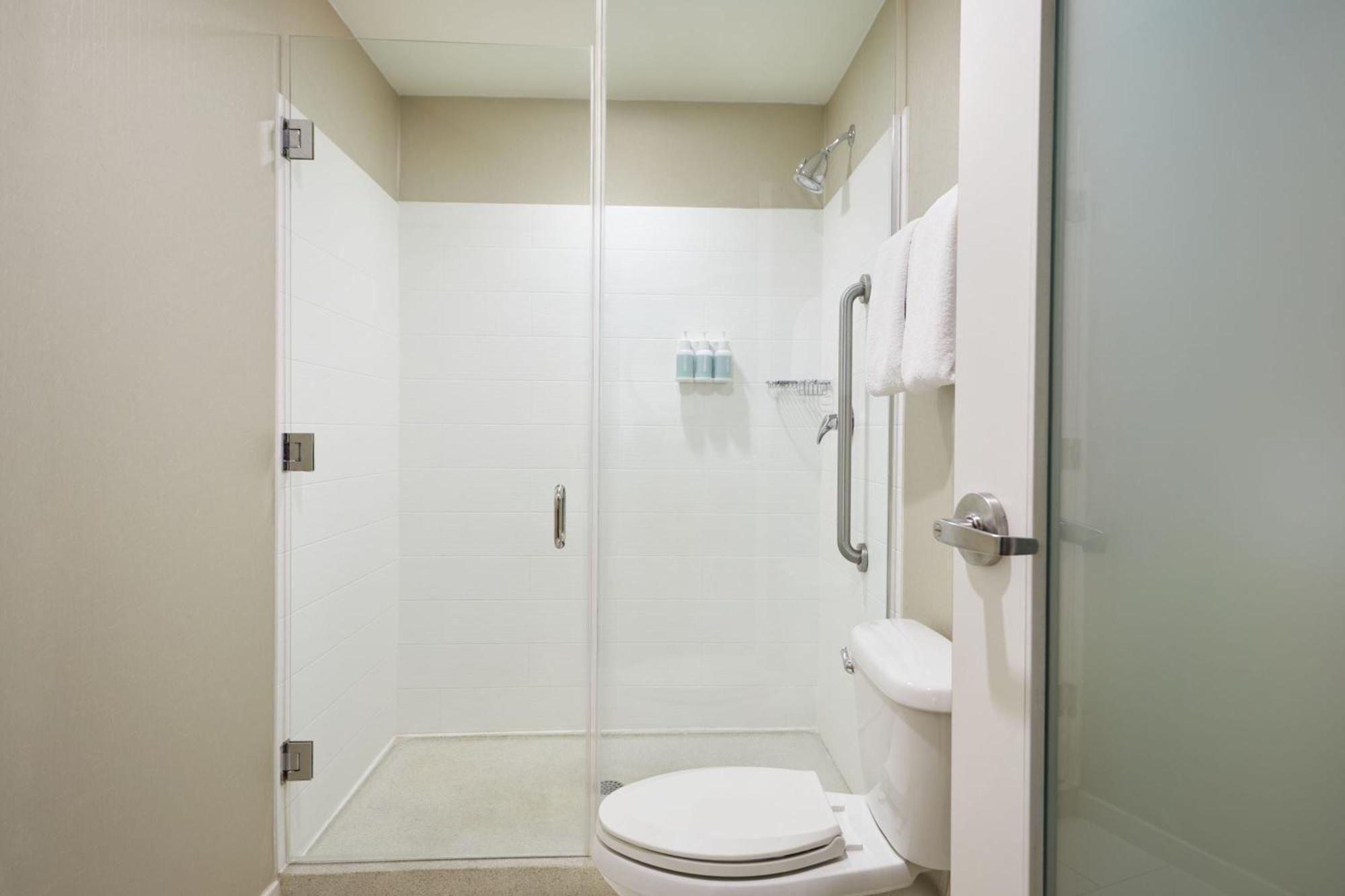 Springhill St. Louis Hotel